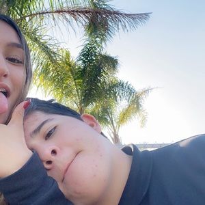 Meet your Posher, Yoel